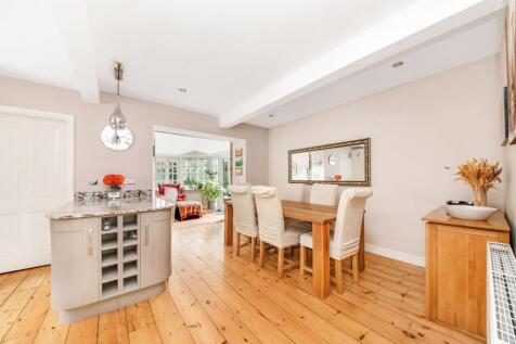 LIVING DINING KITCHEN