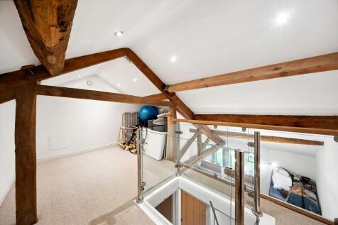 MEZZANINE LOFT.