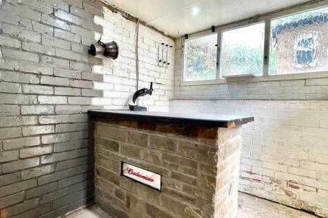 garage with bar