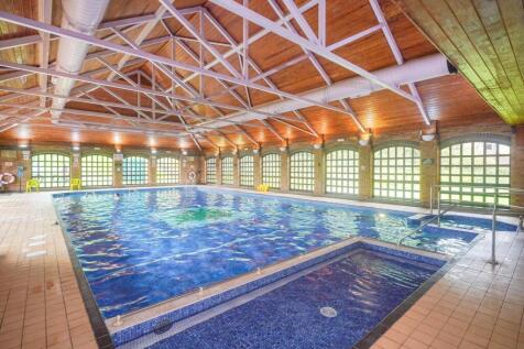 LEISURE COMPLEX