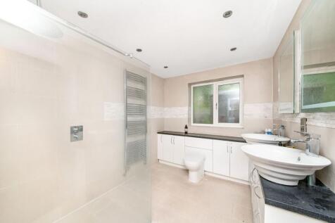Cottage Bathroom