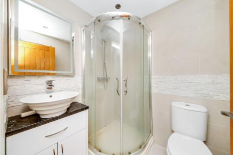 Cottage Shower