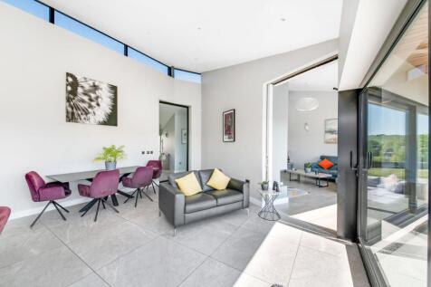 DINING LIVING KITCHEN