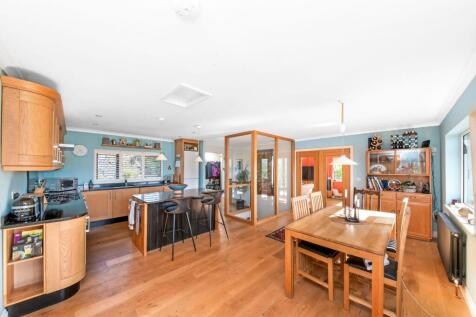 LIVING DINING KITCHEN