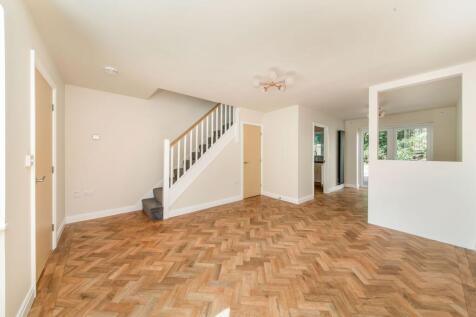 OPEN PLAN LIVING DINING ROOM