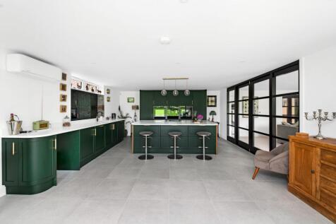 Living Dining Kitchen