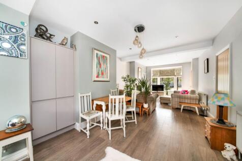 LIVING DINING KITCHEN