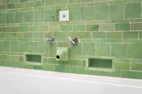 HOUSE BATHROOM