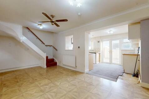28-St-Georges-Estate-Road-12162024_135520.jpg