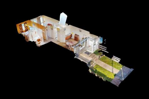 7-Tobys-Close-Dollhouse-View.jpg