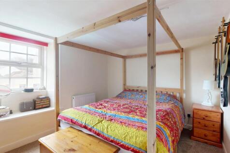 Bed2