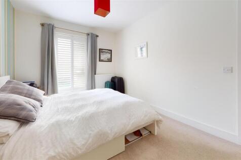 Sidon-Mews-Bedroom 6.jpg