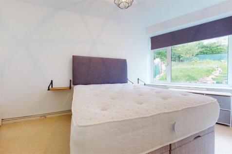 22-Castletown-Flat-Fleet-Court-05132023_124255.jpg