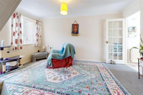 22-Rufus-Way-Bedroom.jpg