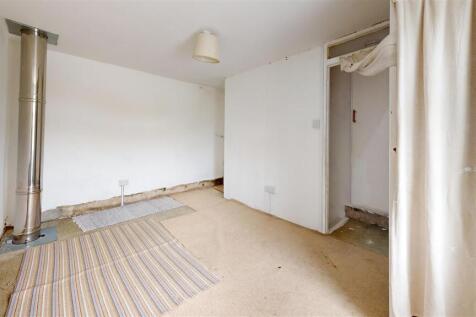 45a-Straits-Bedroom.jpg