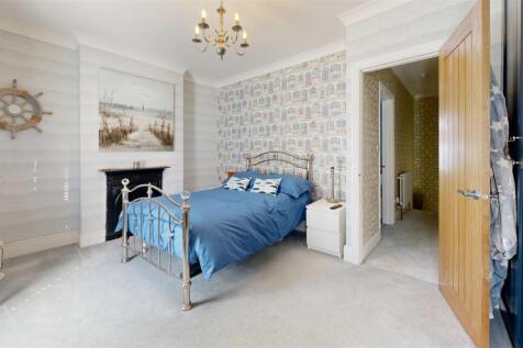 Hambro-Bedroom.jpg