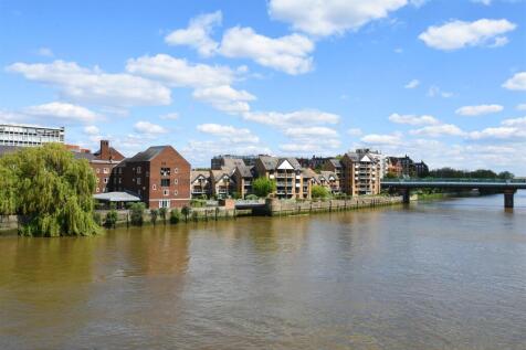 RHRH - 89 Carrara Wharf, SW6 (35).JPG