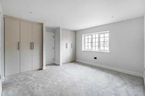 8-Stovell-Place-25.jpg