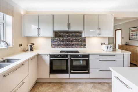 .kitchen.jpg