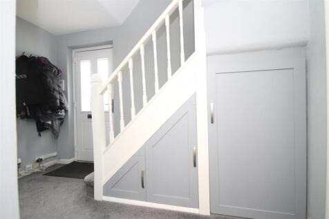 .hallway.JPG