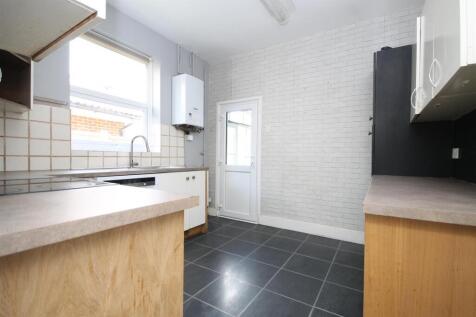 .kitchen.JPG