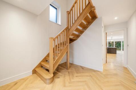 Hallway.jpg