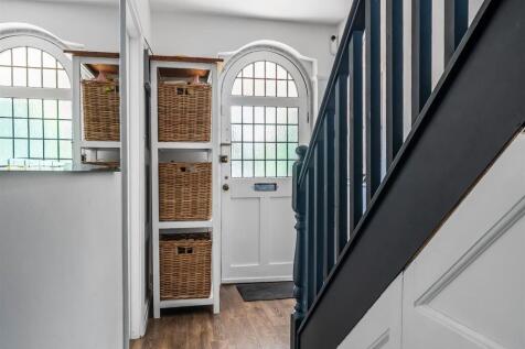 .Little-Bookham-Street-19.jpg