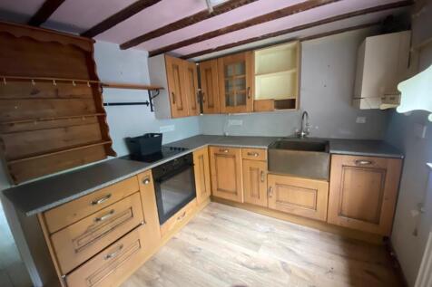kitchen 1 the steps.jpg