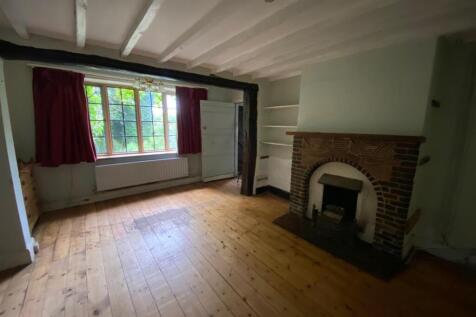 sitting room 1 the steps.jpg
