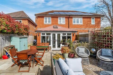 .Lyfield-Court-22.jpg