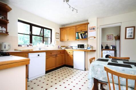 .kitchen.JPG