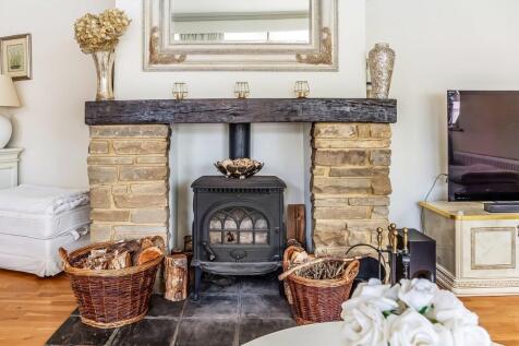 .fireplace.jpg