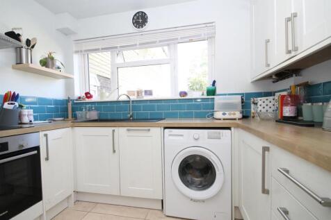 .kitchen1.JPG