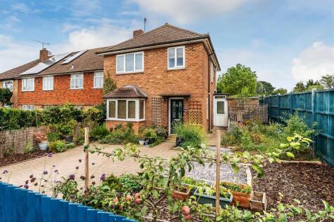 10-Middlemead-Road-31.jpg