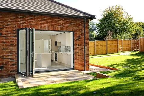 No.2-KennelClose-Sept25-8285.jpg
