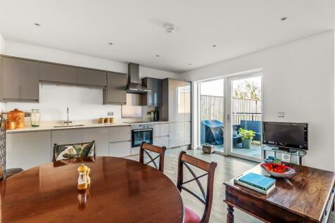 Flat-1-St-Michaels-Court-8.jpg