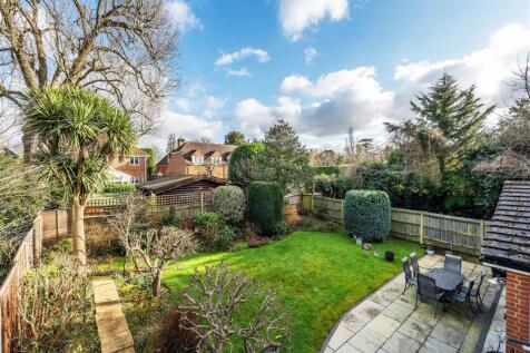 23-Oldfield-Gardens-18.jpg