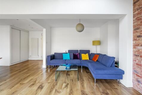 15-Bramley-Way-13.jpg