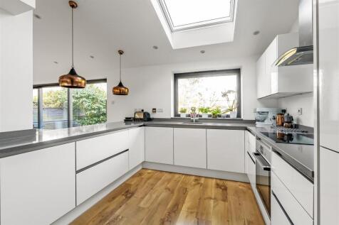 15-Bramley-Way-20.jpg