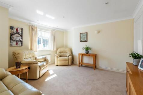 5-Marlborough-Court-15.jpg