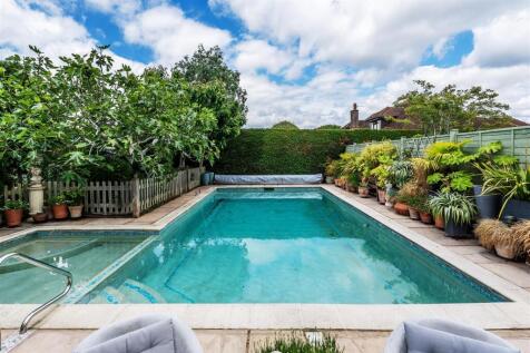 6-Parkers-Lane-pool-8.jpg