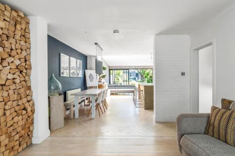 74-Meadowview-Road-16.jpg