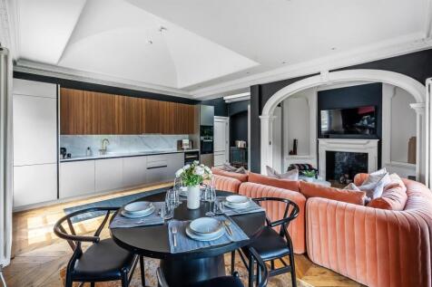 5-Diston-Mansions-6.jpg