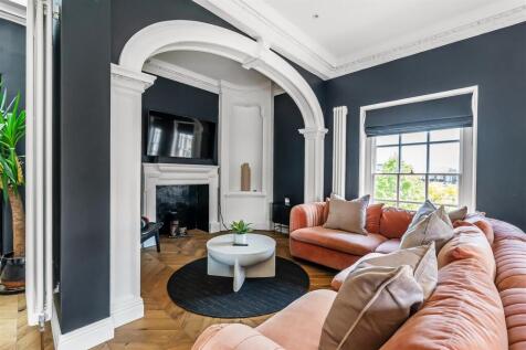 5-Diston-Mansions-11.jpg