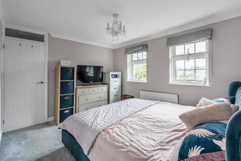 14-Wishford-Court-4.jpg