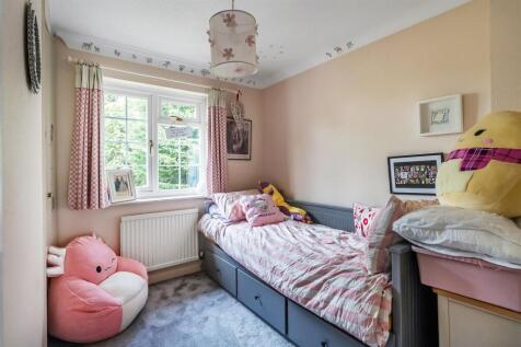 14-Wishford-Court-2.jpg