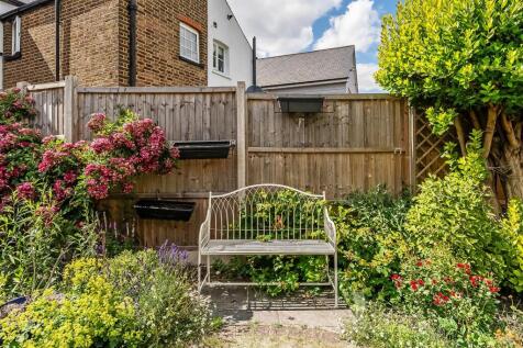 11-Rectory-Lane-21.jpg