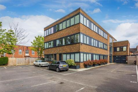 Flat-1-9-The-Street-19.jpg