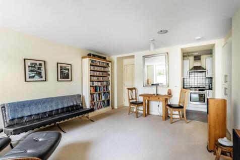 5-Ashtead-Lodge-4.jpg