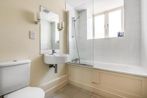 5-Ashtead-Lodge-9.jpg